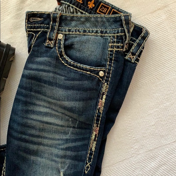 Jeans - Picture 7 of 13